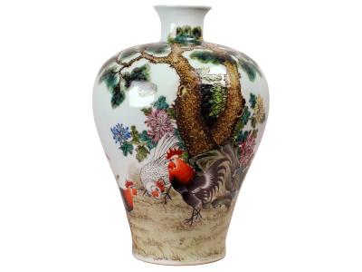 Chinese Mei Ping Vase