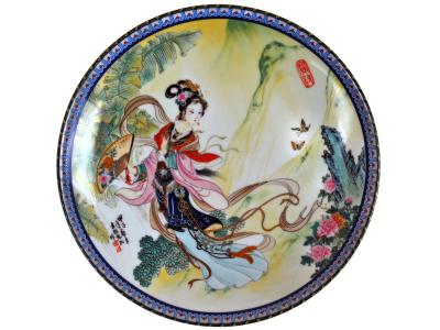Chinese Hand Painted Plate-2