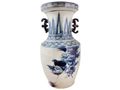 Chinese Long Neck Vase